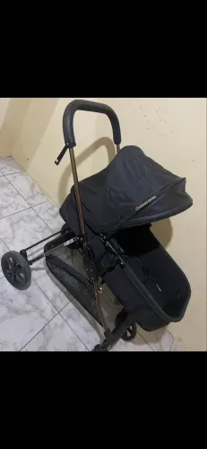 Carrinho de bebê galzerano