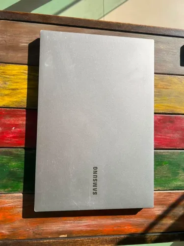 Notebook Samsung E30 i3