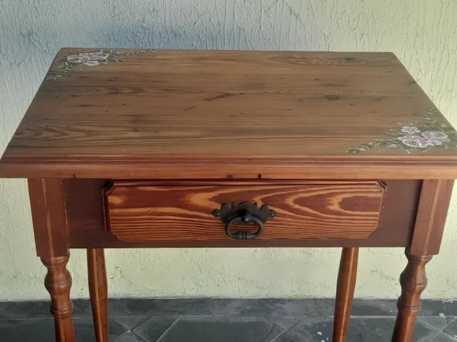 Mesa de pinho de Riga.  Raridade. 