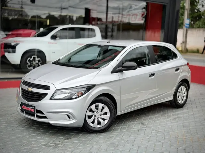 Chevrolet Onix JOY Hatch 1.0 8V Flex Mec. 4P 2019