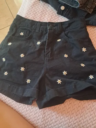 Short Jeans