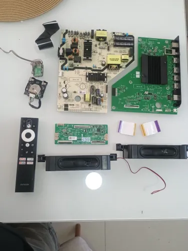 Peças TV Aiwa mod Aws 55 BL-01-A