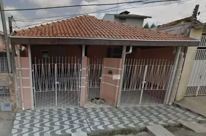 Casa com 2 dormitórios à venda, 50 m² por R$ 380.000 - Estiva - Taubaté/SP