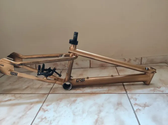 Quadro Pro X+peças