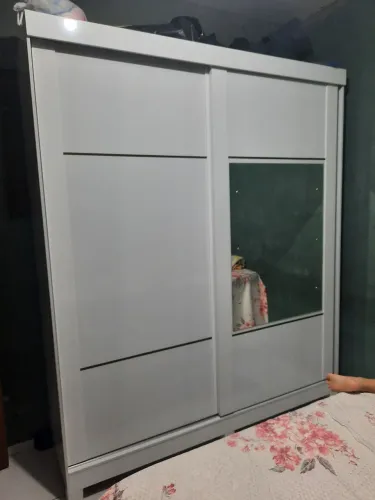 Guarda roupa NOVO