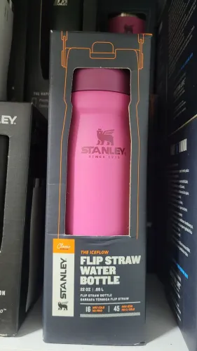 Garrafa térmica Stanley nova, na caixa