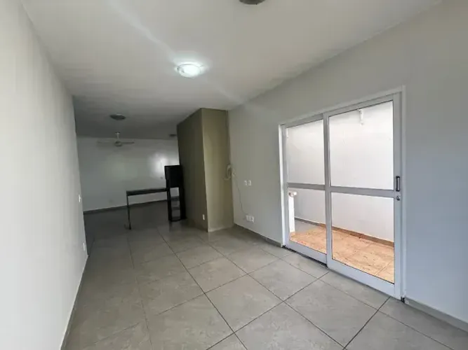 Condominio fechado 2 quartos terrea com churrasqueira e vaga garagem