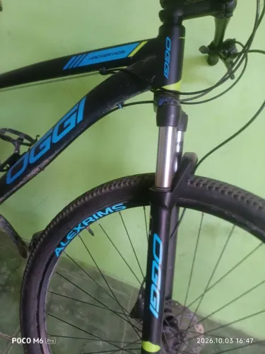 Bicicleta Oggi freio hidráulico
