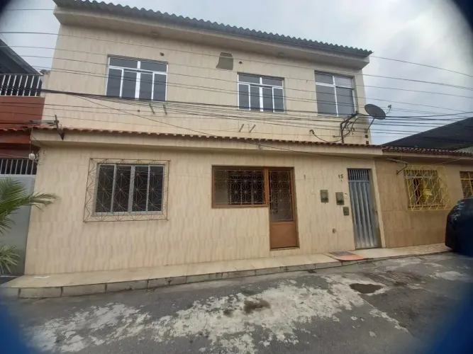 Imóvel para venda possui 35 metros quadrados com 2 quartos em Centro - Nilópolis - RJ