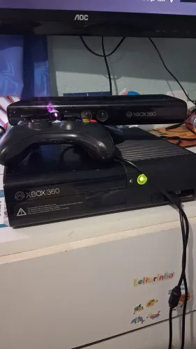 Xbox 360 com Kinect 