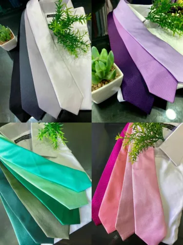 Gravatas lisas, promoção de verão 