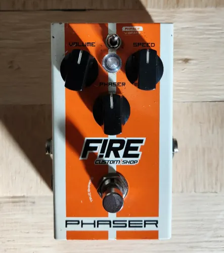 Pedal Fire Phaser/Vibrato