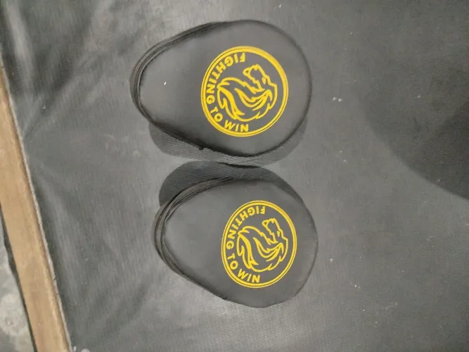 Manoplas de muay thai