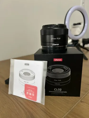 Lente Ulanzi CL02 27mm F2.8 Autofocus Sony E-Mount - ZV-E10, A6400, A6700