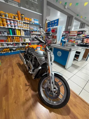 HARLEY DAVIDSON - ÚNICO DONO - ESTADO DE ZERO