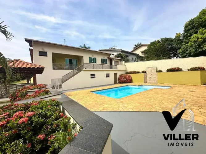 Linda Casa de Campo á Venda em Socorro SP Alto Padrão Próximo ao Centro