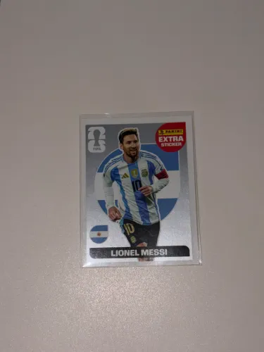 Vendo figurinha prata legends , valor a negociar