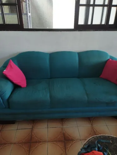 Sofá 3 lugares 