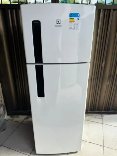 Geladeira Electrolux duplex frost free SEMINOVA