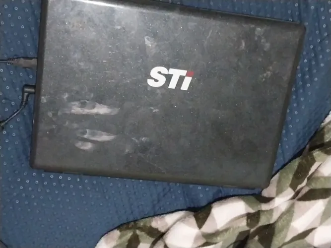 Notebook STI infinity is 1412 -leia a descrição-