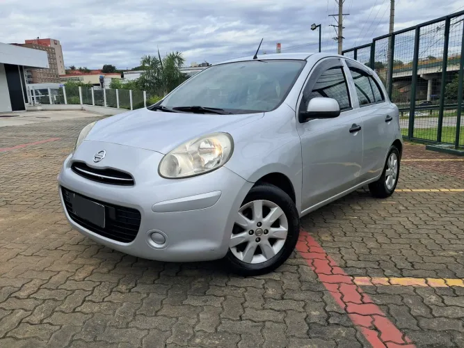 Nissan March S 1.0 16V Flex Fuel 5P 2013