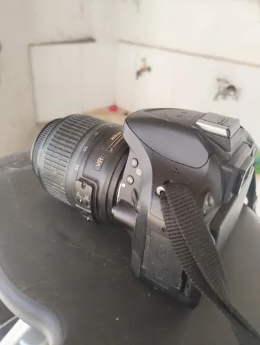 NIKON D5200 - SEMINOVA