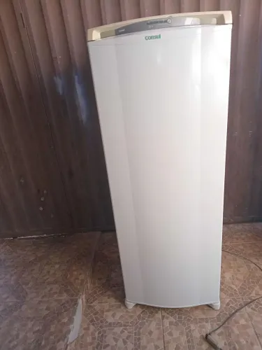 Geladeira Consul Frost Free 342 litros funcionando tudo perfeitamente
