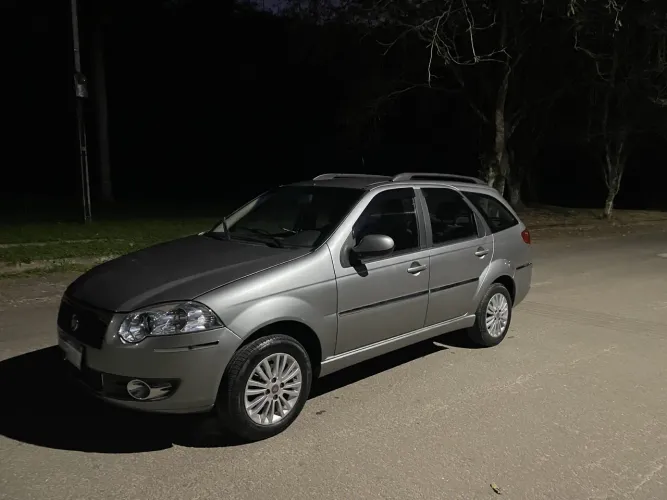 Fiat Palio Week. Attractive 1.4 Fire Flex 8V 2012