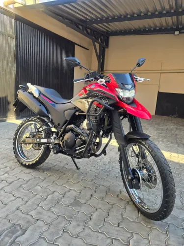 Yamanha Lander 250