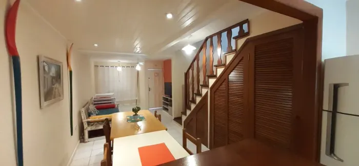 Alugo casa mensal em Paraty mobiliada próximo ao centro histórico