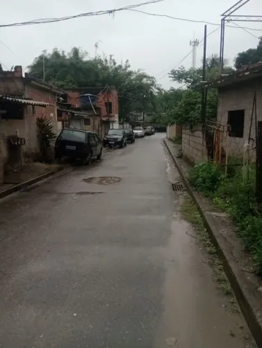 Vendo terreno de posse.12 mil a vista