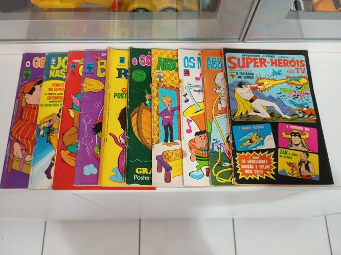 Gibi antigo Diversões Juvenis Gordo e Magro Space Ghosth Jornada nas Estrelas