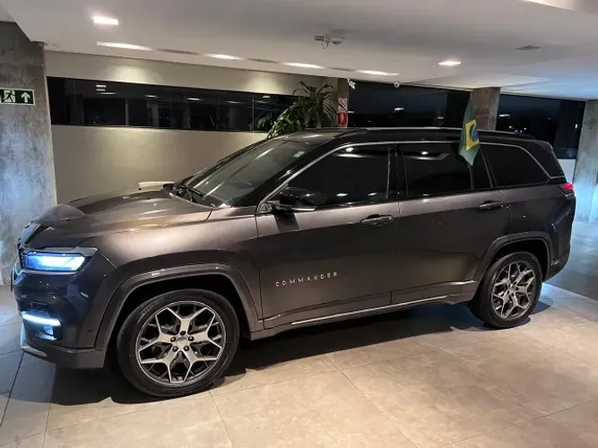 Jeep Commander Overland T270 1.3 TB Flex AUT 2023