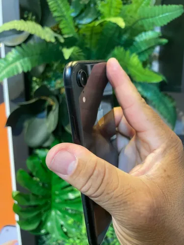 iPhone XR 64gb todo original 