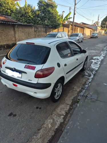 Peugeot 206 Selection/ Sensation 1.0 16V 3P 2003