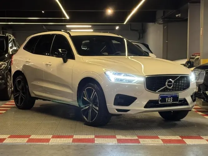 Volvo XC-60 XC 60 T-8 Híbrido R-design 2.0 5P 2020
