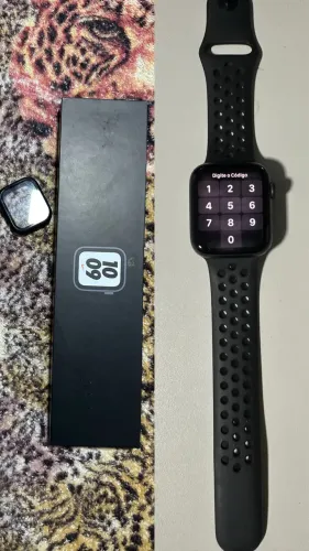 Apple Watch SE 44mm