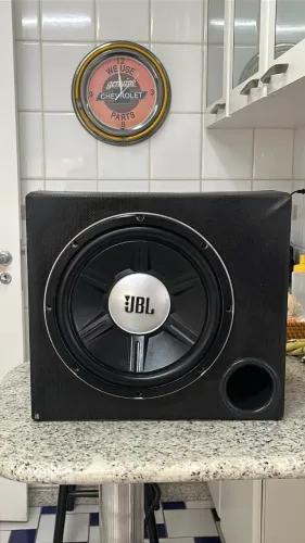 SUBWOOFER 12'' JBL CAIXA SELADA POTENTE AUTOMÓVEL