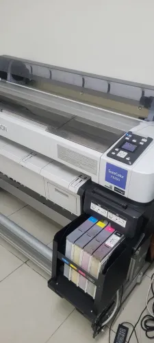 Impressora de Sublimação Epson Surecolor F6200