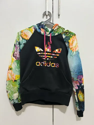 Casaco adidas florido