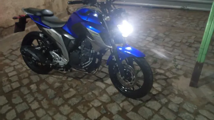 Fazer 250 toda revisada 17.mil