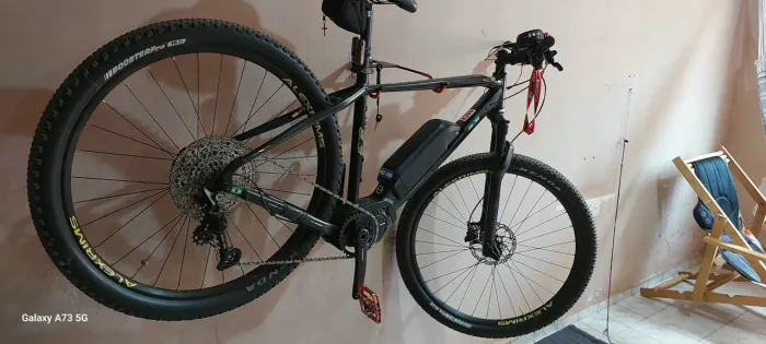Bicicleta Oggi elétrica/aro 29