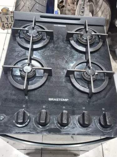 Vendo fogão, geladeira e máquina de lavar