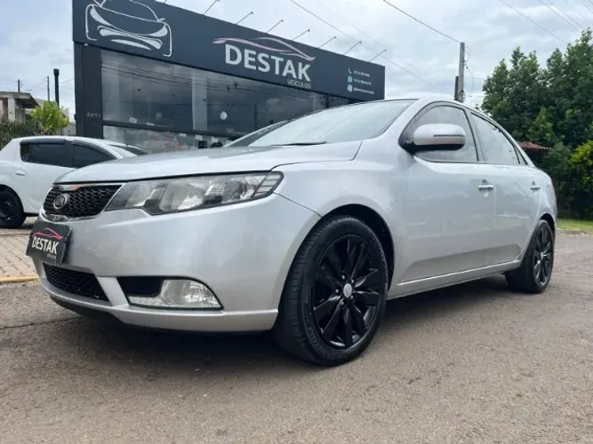 Kia Motors Cerato 1.6 16V Aut. 2013
