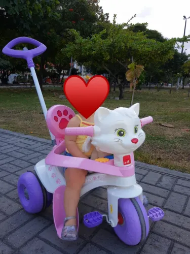 Triciclo/velocípede gatinha