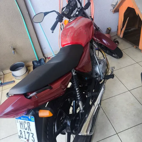 Vendo Titan 150 parcelamento em até 12 x no cartão