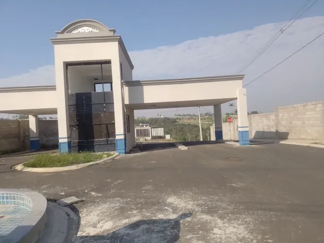 Terreno maravilhoso em condomínio fechado