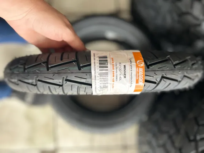 Pneu MAGGION 80/100/14 Sem câmara de ar 