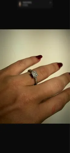 Anel bergerson diamante com caixa e certificado
