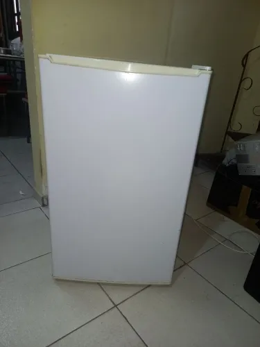 Frigobar philco 103L